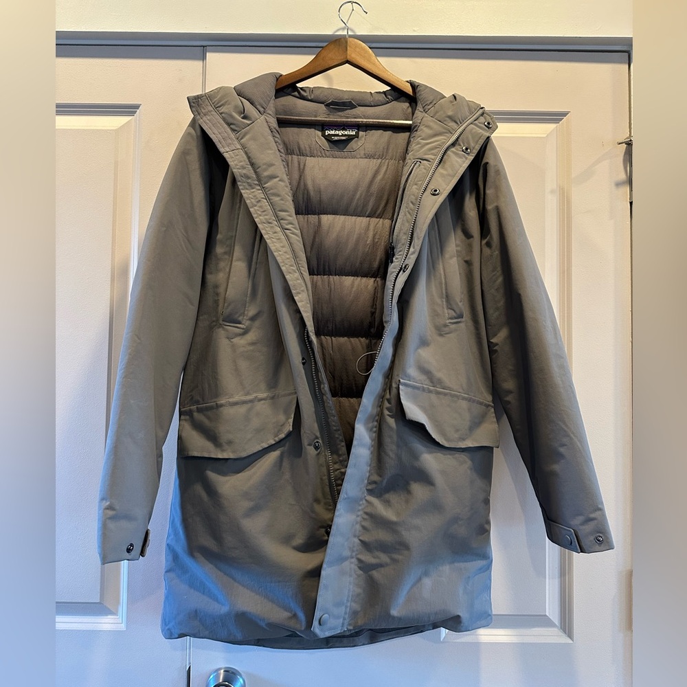 Patagonia City Storm Parka Men’s Size M Grey
